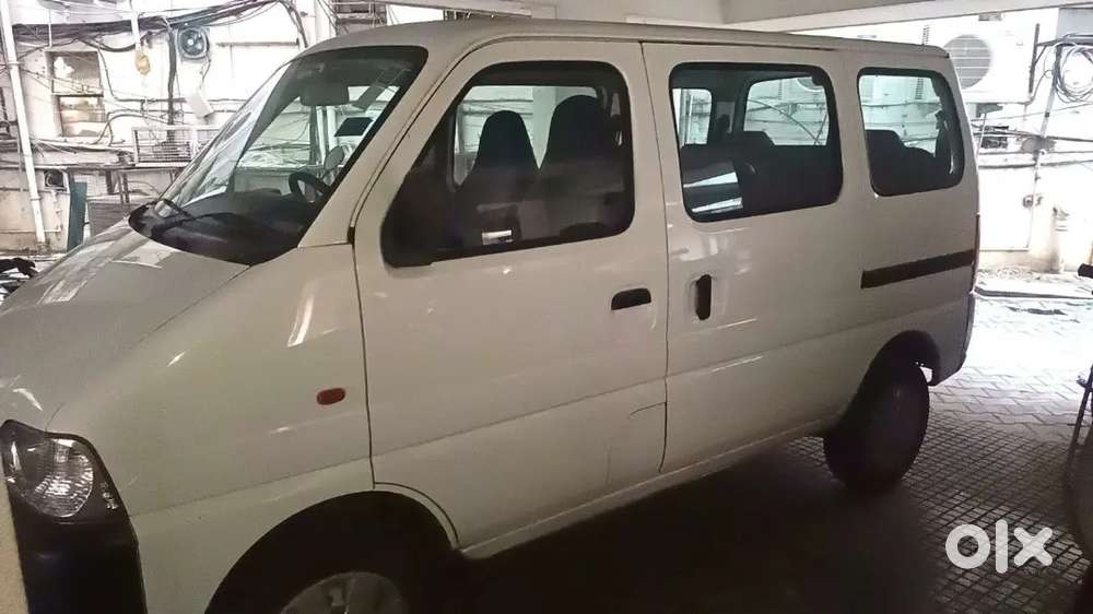 Maruti Eeco 2022 Hybrid Very Less Driven Amd Good Condition
