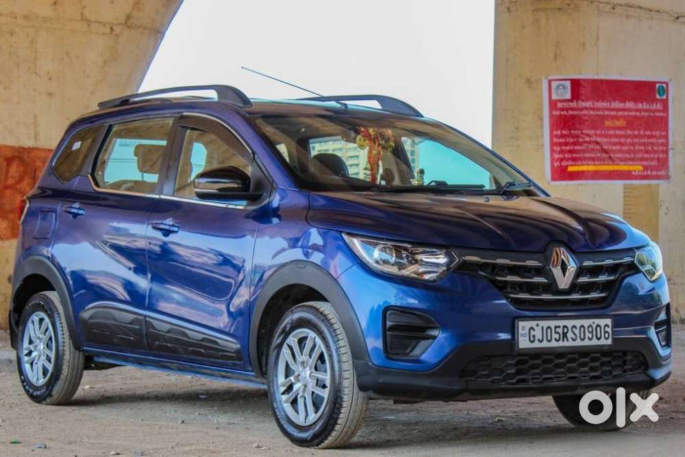 Renault Triber Rxt, 2022, Petrol