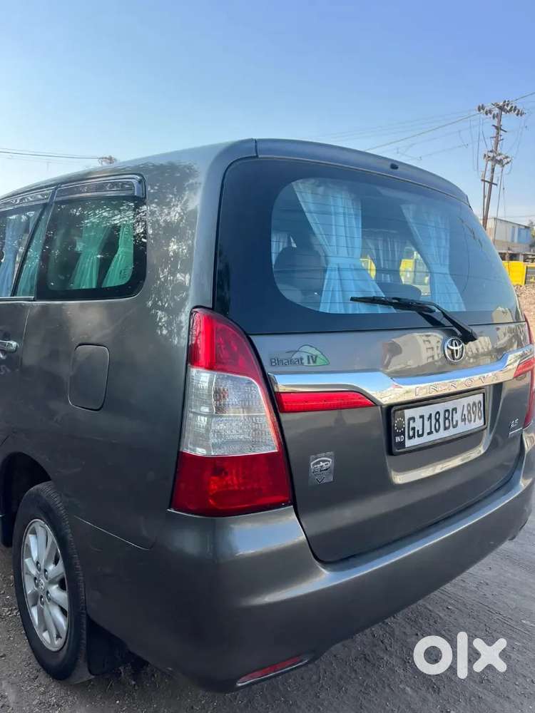 Toyota Innova 2014 Diesel Well Maintained