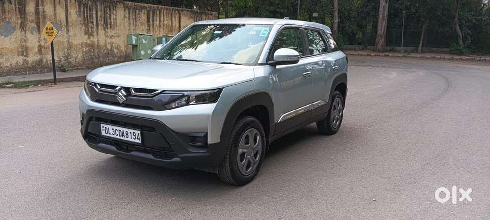 Maruti Brezza Petrol Manual 2024