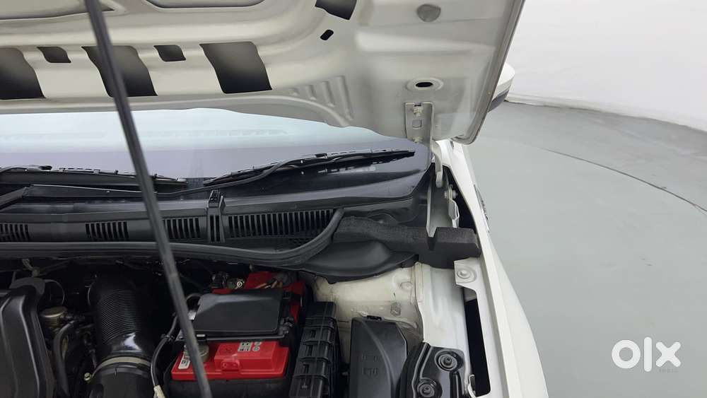 Skoda Slavia Style 1.0l Tsi Mt, 2022, Petrol