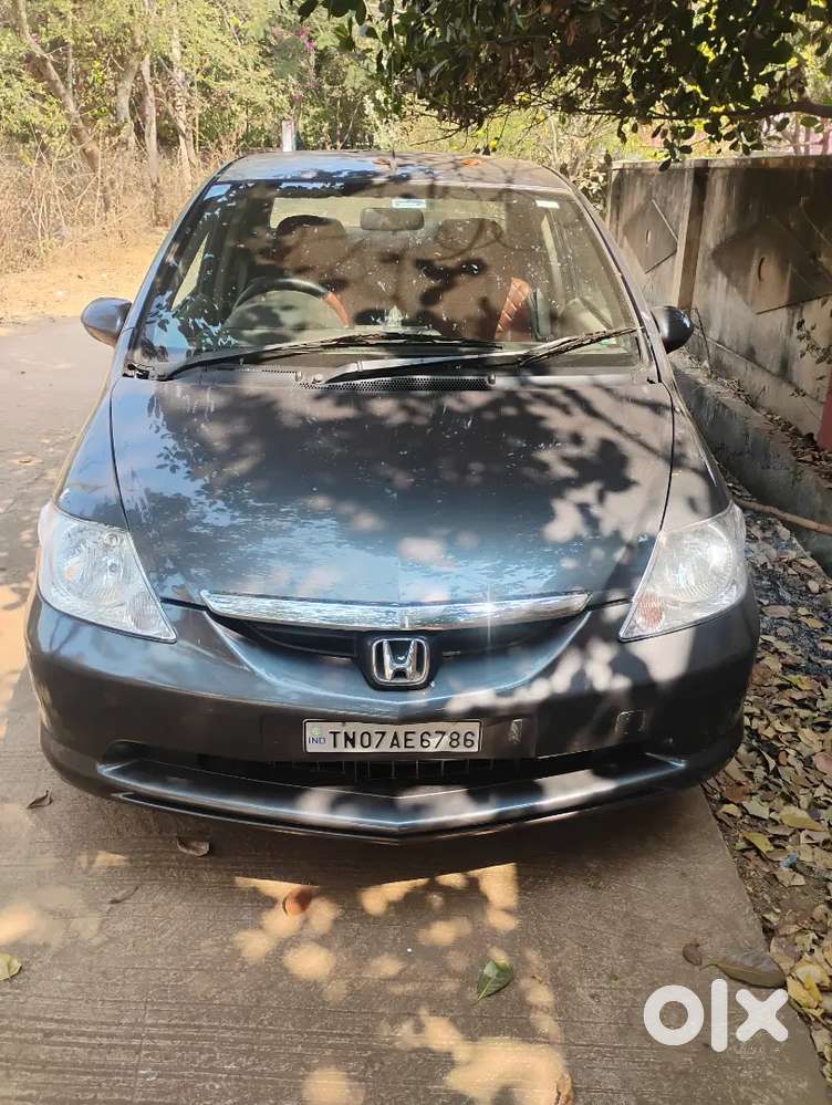 Honda City Zx 2005 Petrol Well Maintained