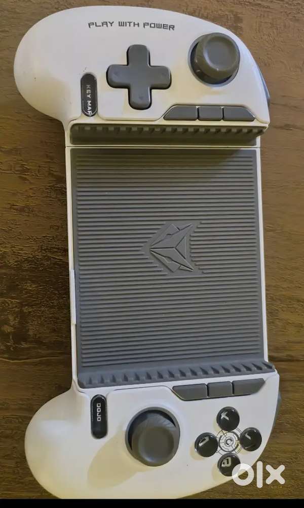 Evofox handheld controller