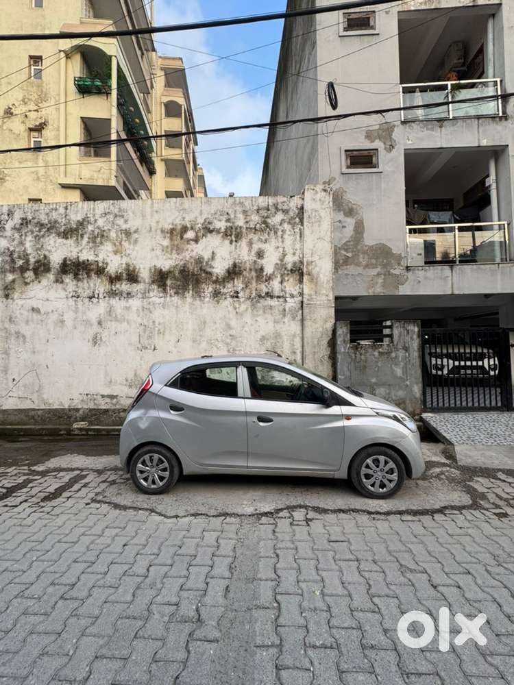 Hyundai Eon 2013 Petrol Well Maintained (family Car)