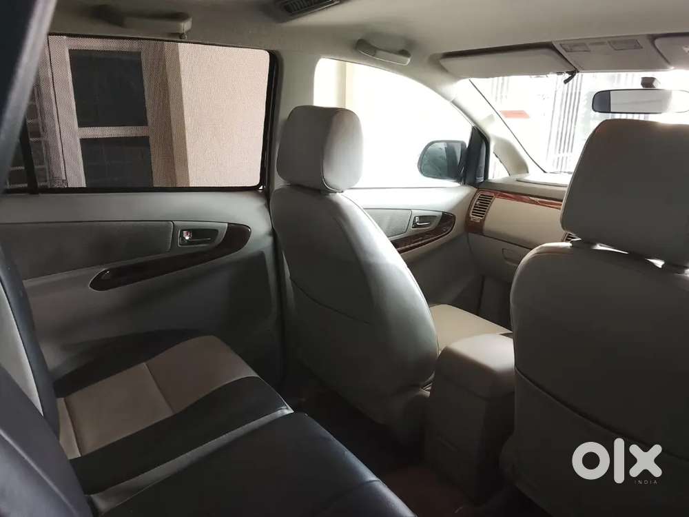 Toyota Innova 2014 Diesel Well Maintained