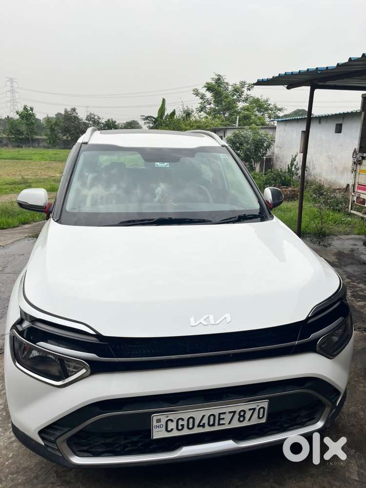Kia Carens 2025 Petrol