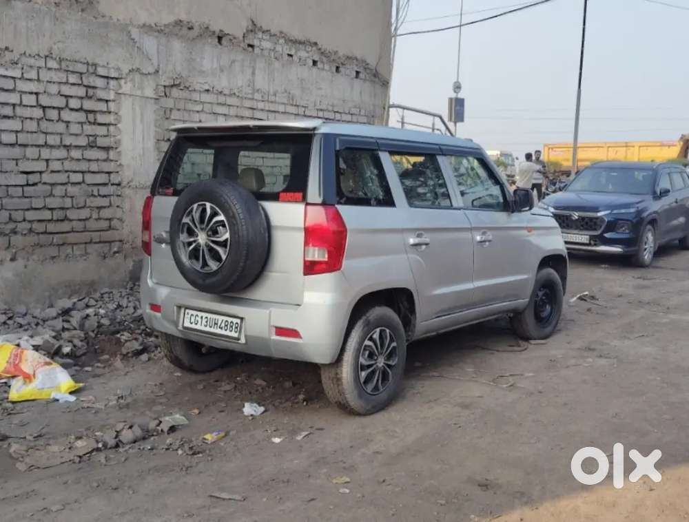 Mahindra Tuv 300 2016