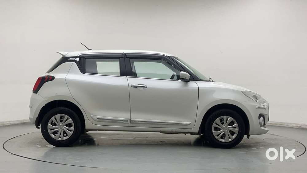 Maruti Suzuki Swift Vvt Vxi, 2022, Petrol