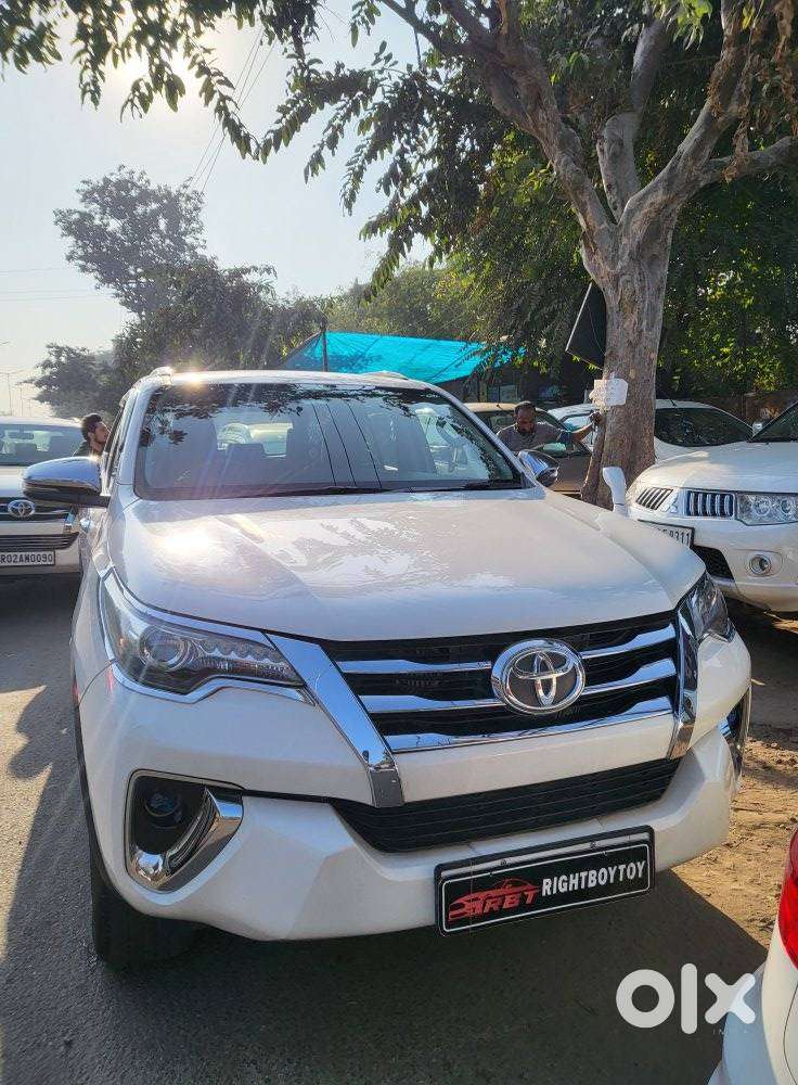 Toyota Fortuner 2.8 2wd At, 2017, Diesel