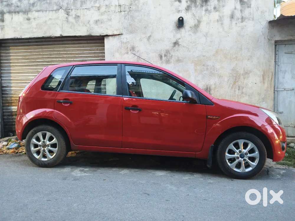 Ford Figo 1.4 TDCi EXI Diesel - Low Run < 1 Lakh KM - FC Valid Till 20