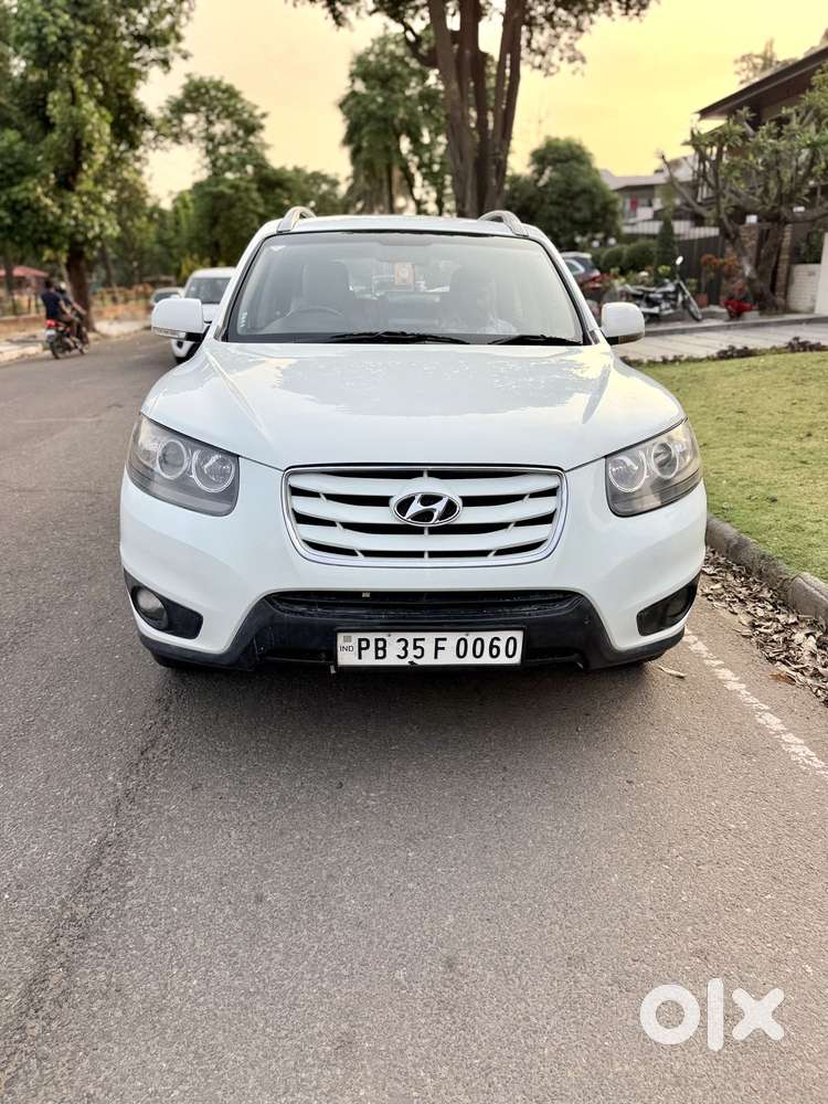 Hyundai Santa Fe 2009-2013 4x2, 2012, Diesel