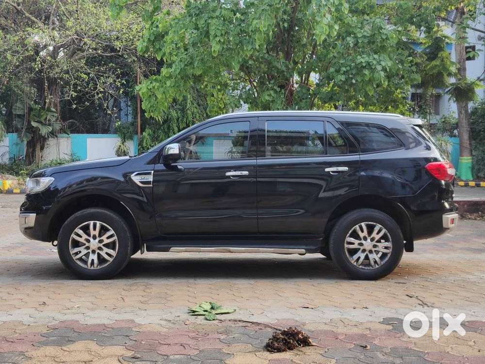 Ford Endeavour 3.2 Titanium At 4x4, 2016, Diesel