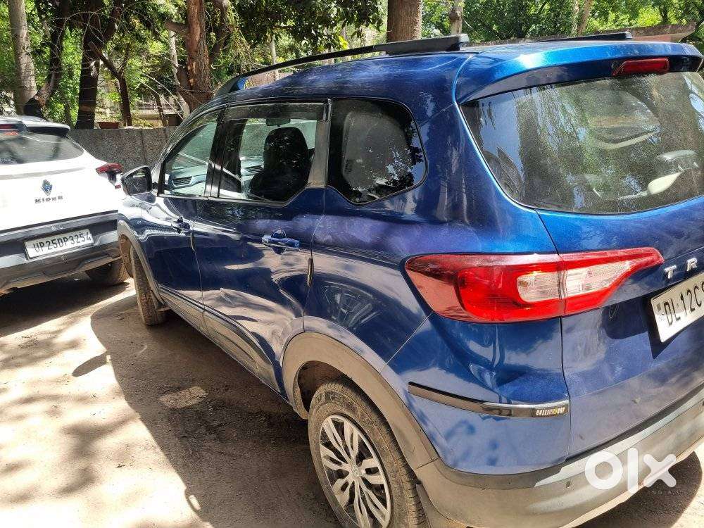 Renault Triber Rxt, 2022, Petrol