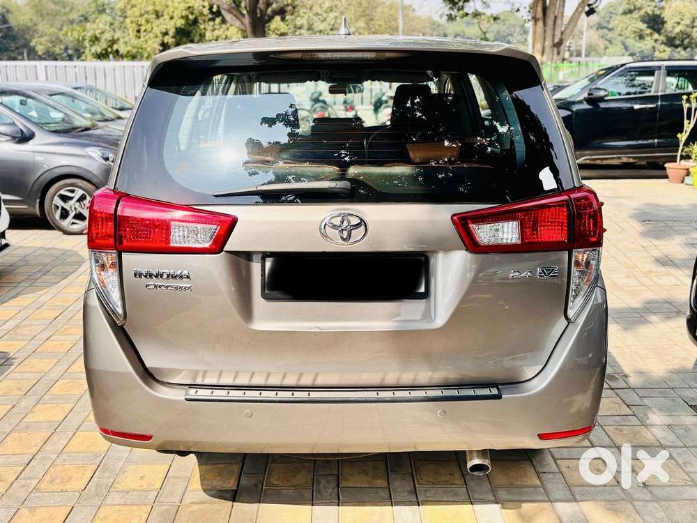 Toyota Innova Crysta 2.4 V 7 Str, 2018, Diesel