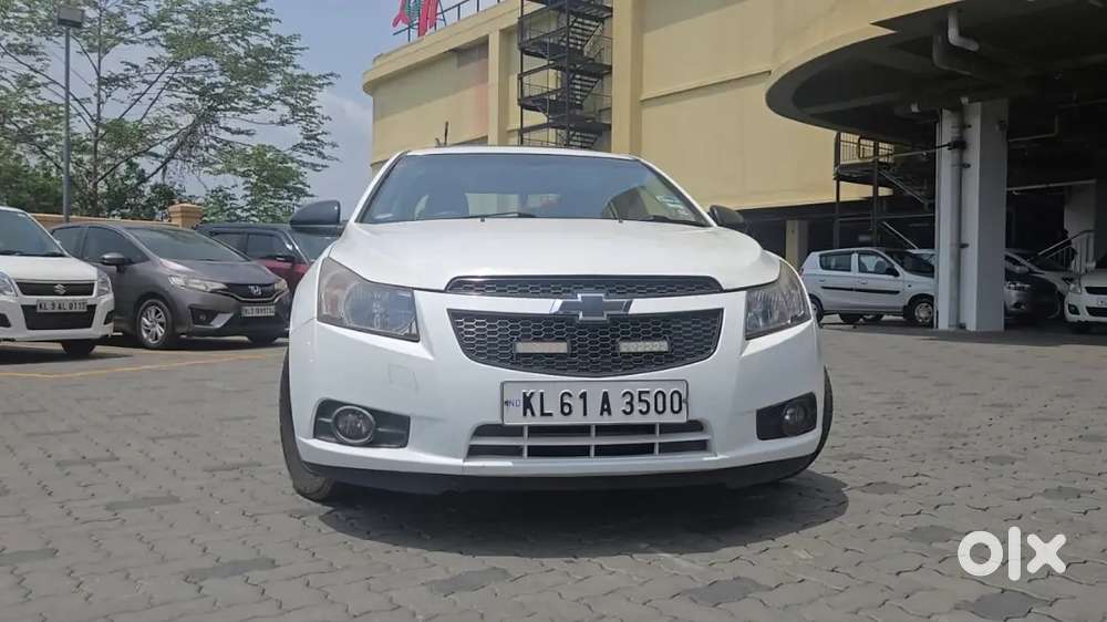 Chevrolet Cruze 2013 Diesel 100000 Km Driven