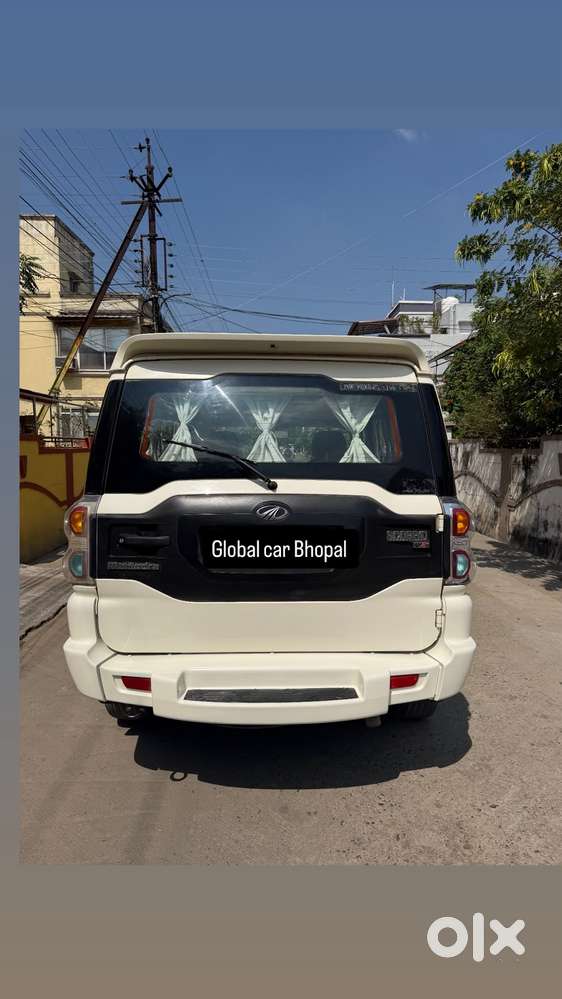 Mahindra Scorpio S6, 2015, Diesel