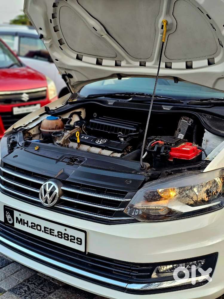 Volkswagen Vento Celeste 1.6 Highline, 2017, Petrol