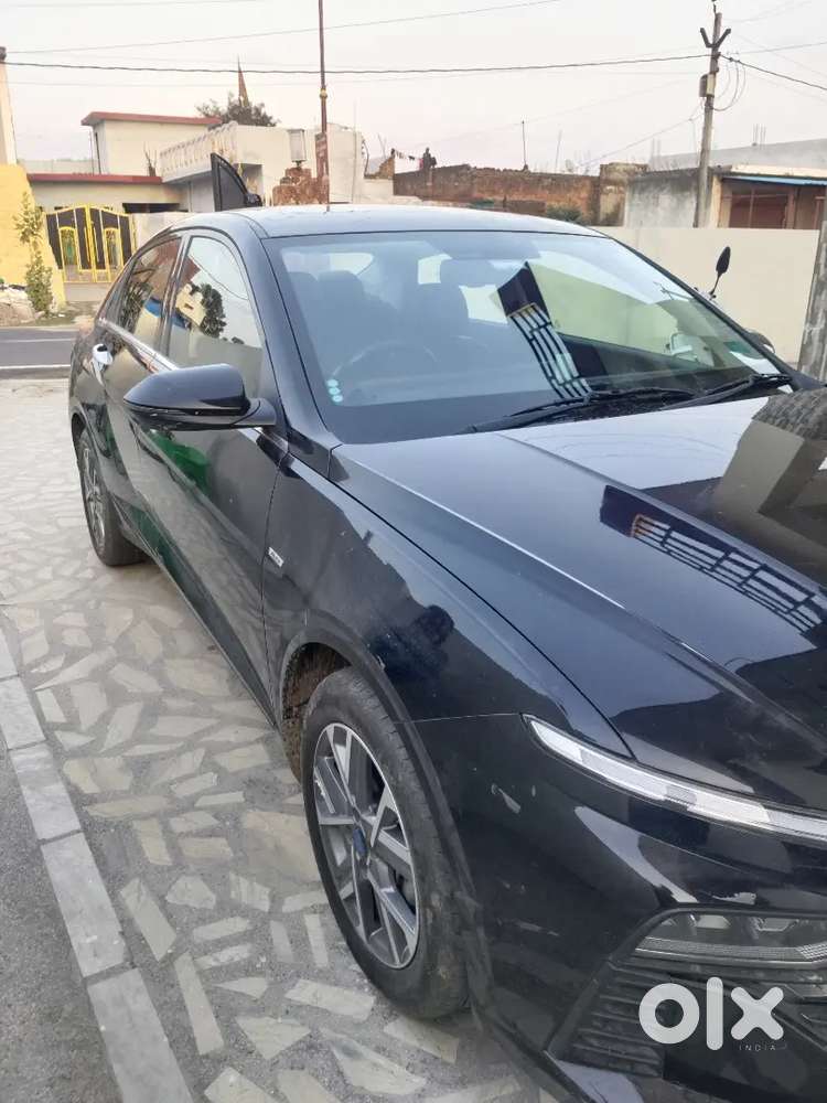 Hyundai Verna 1.5 Mpi Ivt Sx  Petrol 2024 Automatic
