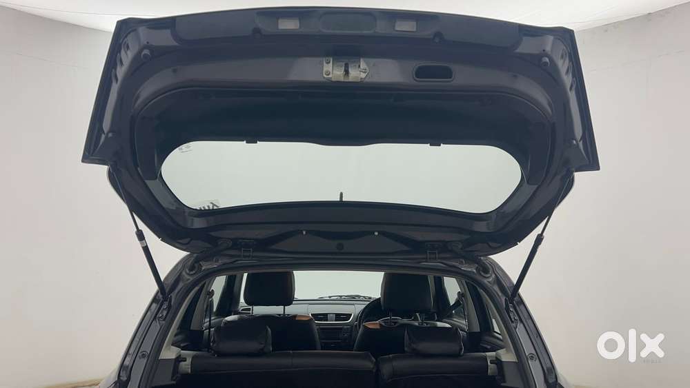 Maruti Suzuki Swift Vvt Vxi, 2016, Petrol