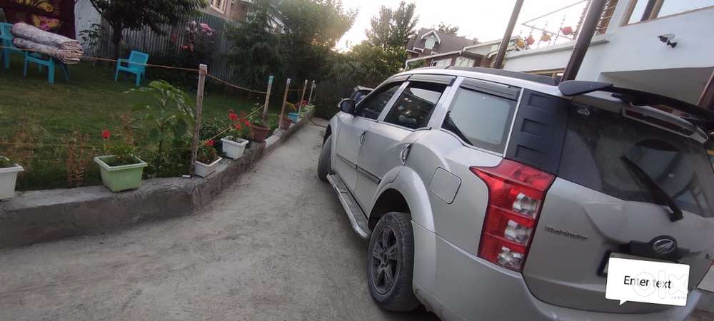 Mahindra Xuv500 Diesel 2015 Both Keys, Tire Condition90%