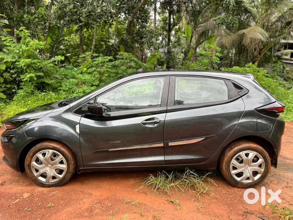 Tata Altroz Petrol Manual 2021 First-owner