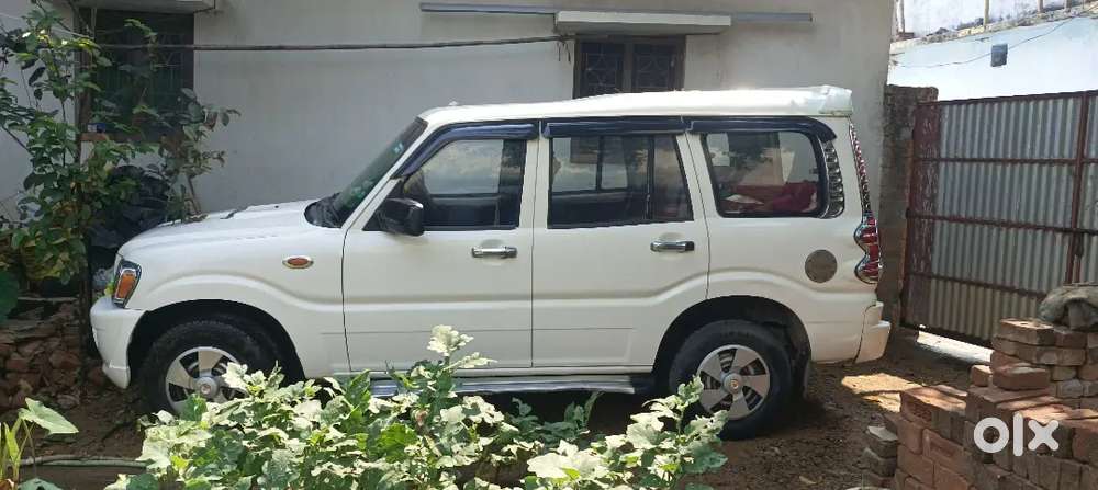 Mahindra Scorpio Classic 2013 Diesel 200000 Km Driven