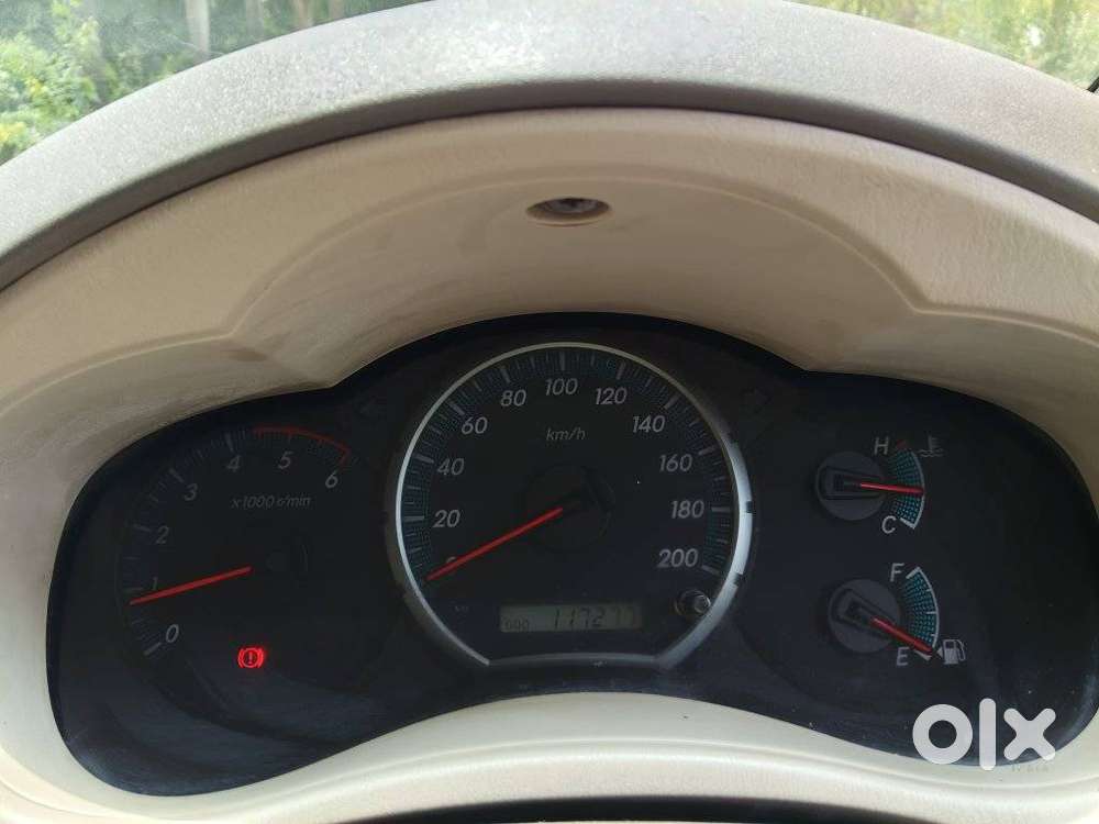 Toyota Innova 2.5 V 8 Str, 2014, Diesel