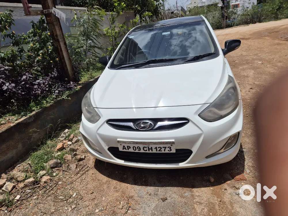 Hyundai Fluidic Verna 2013