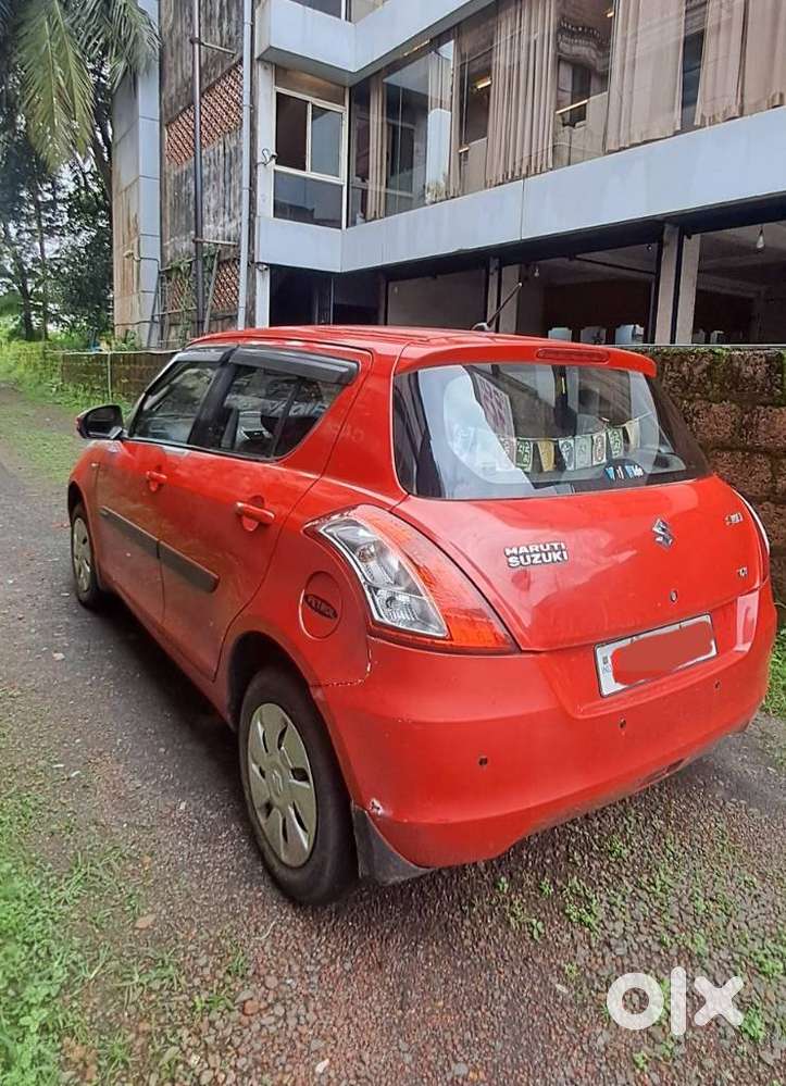 Maruti Suzuki Swift Vxi + Manual, 2015, Petrol