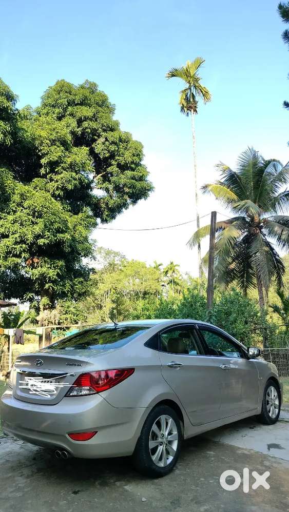 Hyundai Verna Sx 2012