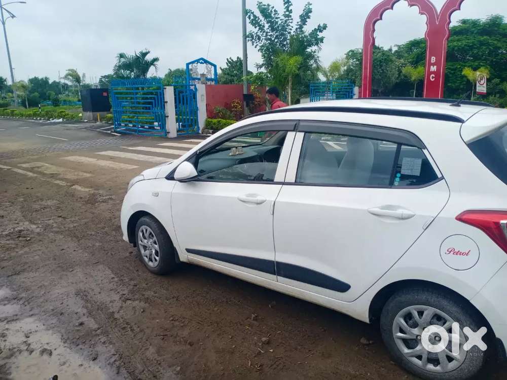 Hyundai Grand I10 2019 Petrol 34000 Km Driven