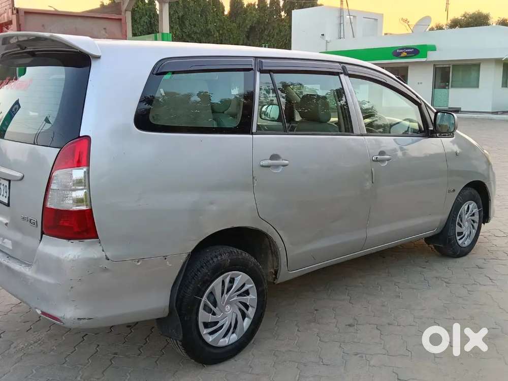 Toyota Innova 2.5 G4 2010 Diesel