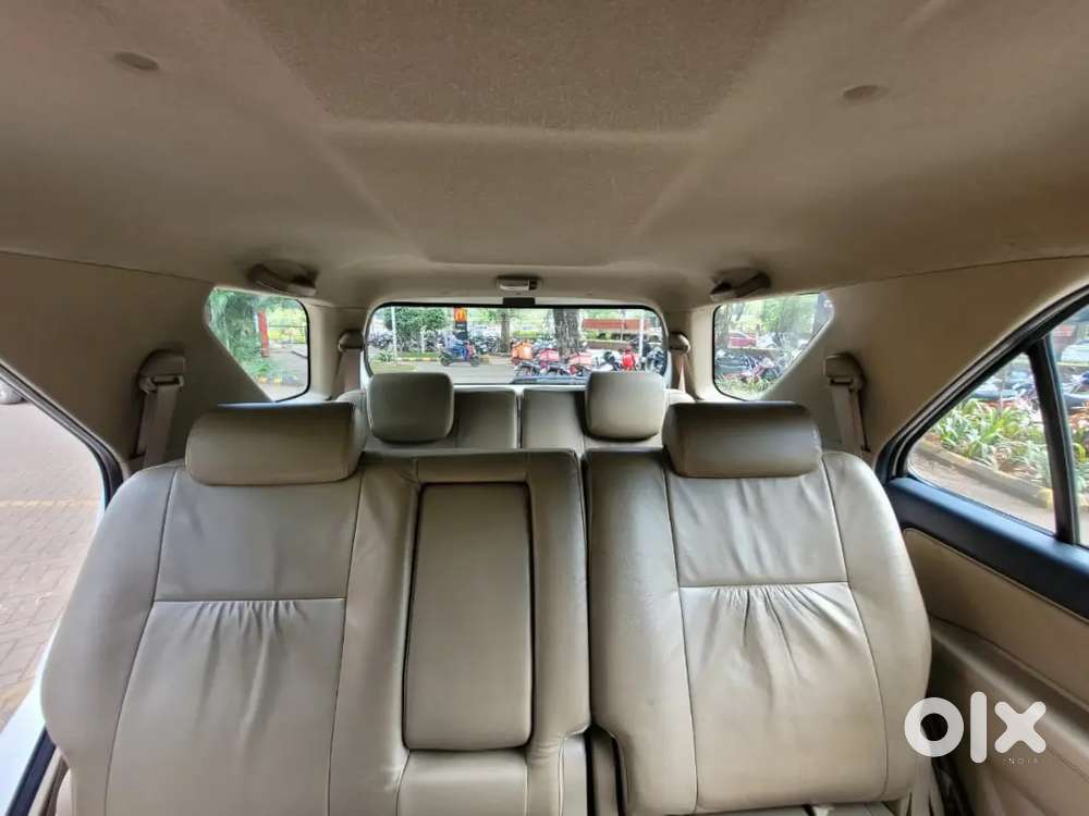 Toyota Fortuner 2015 Diesel Well Maintained