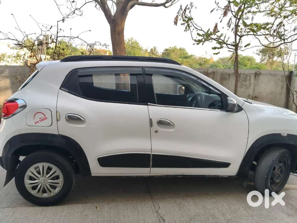 Renault Kwid October 2016