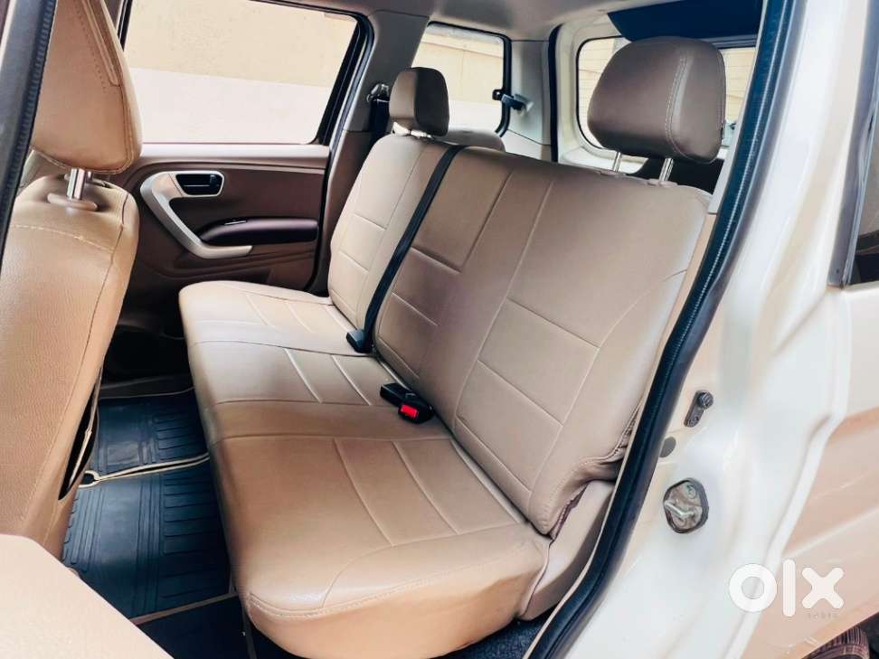 Mahindra Tuv 300 T8, 2015, Diesel