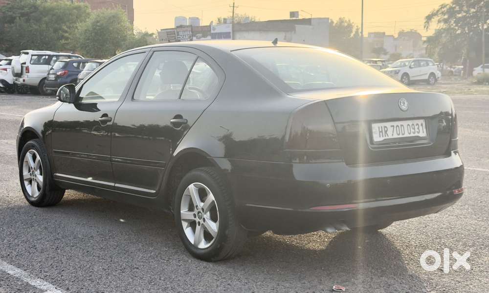 Skoda Laura Elegance 2.0 Tdi Cr Mt, 2010, Diesel