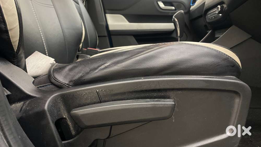 Tata Punch Creative Amt, 2022, Petrol