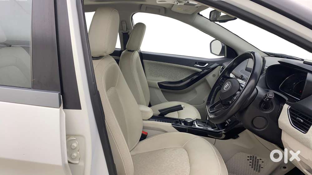 Tata Nexon 1.2 Revotron Xza Plus, 2023, Petrol