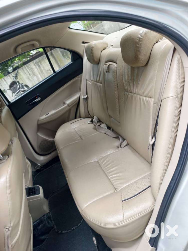 Maruti Suzuki Swift Dzire Vxi Optional, 2019, Petrol