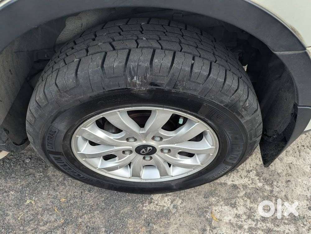 Mahindra Xuv500 2.2 W10, 2016, Diesel