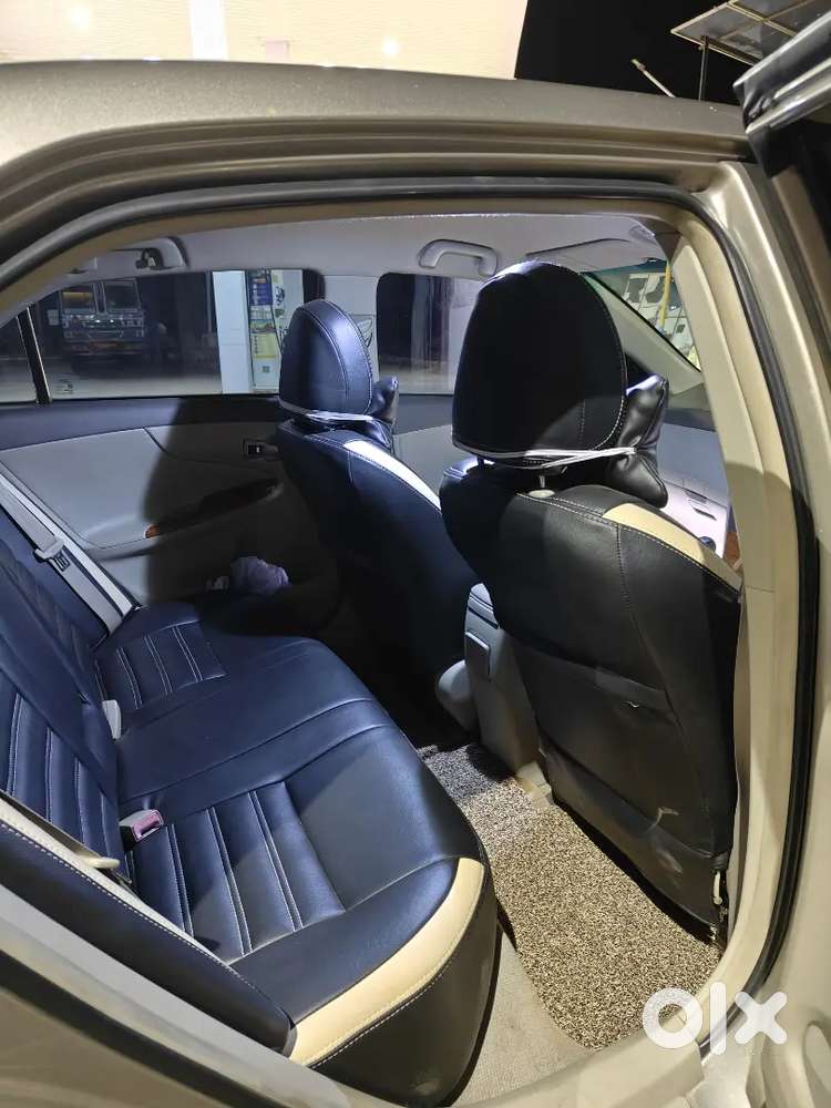 Toyota Corolla Altis 2011 Petrol Well Maintained
