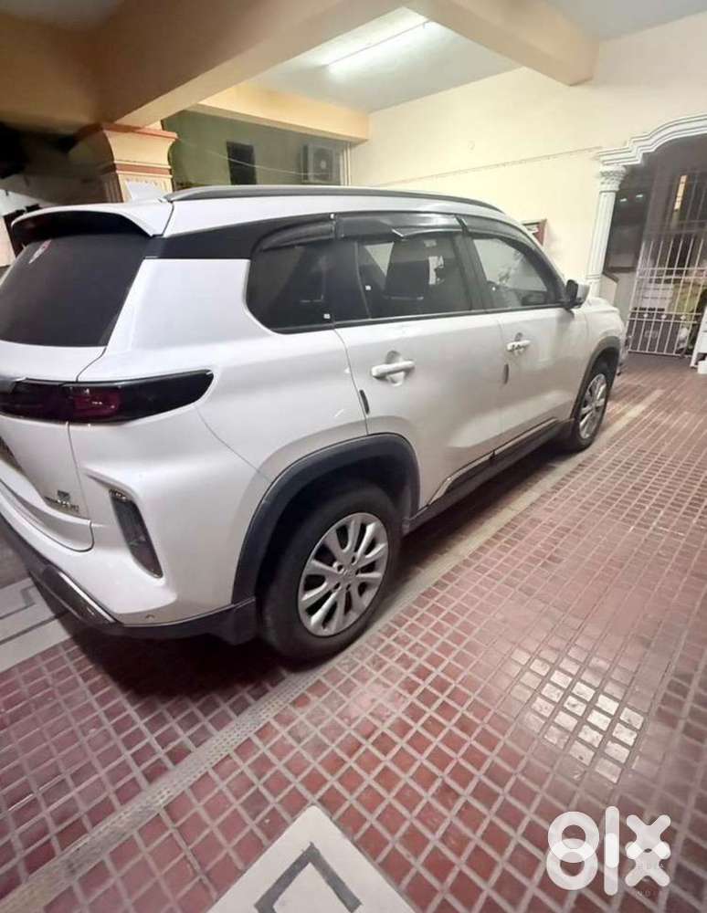 Toyota Urban Cruiser Hyryder Petrol Well Maintained