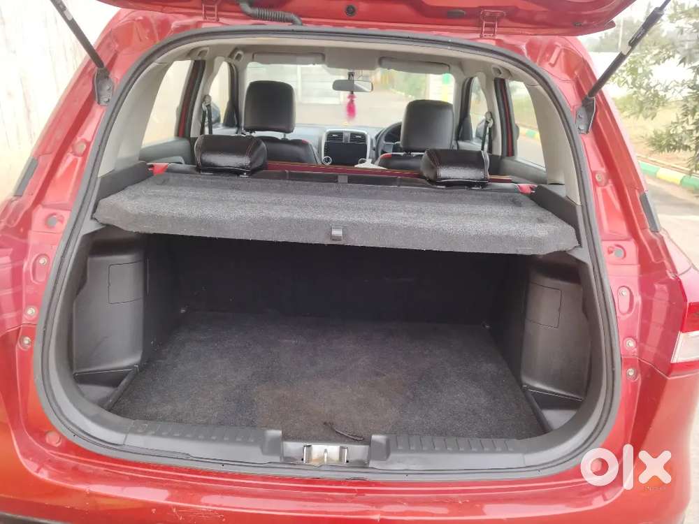 Maruti Suzuki Brezza 2016 Diesel 100000 Km Driven