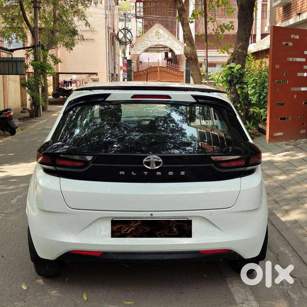 Tata Altroz 1.2 Xm, 2024, Petrol