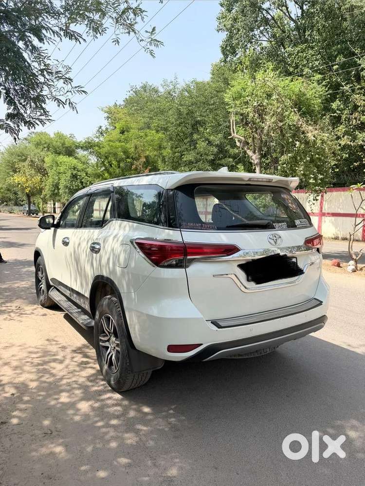 Toyota Car Diesel 2017