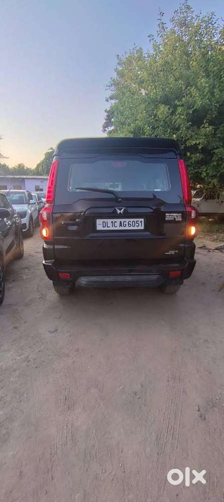 Mahindra Scorpio Classic 2.2 S 11 Mt 7 Str, 2023, Diesel