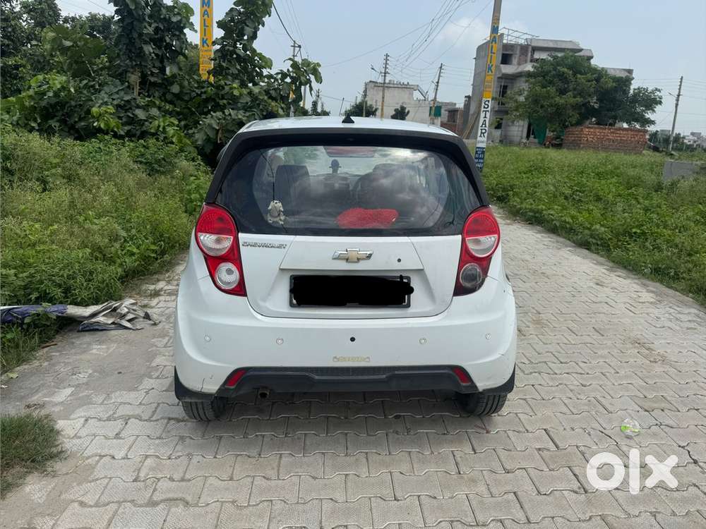 Chevrolet Beat Petrol 2016
