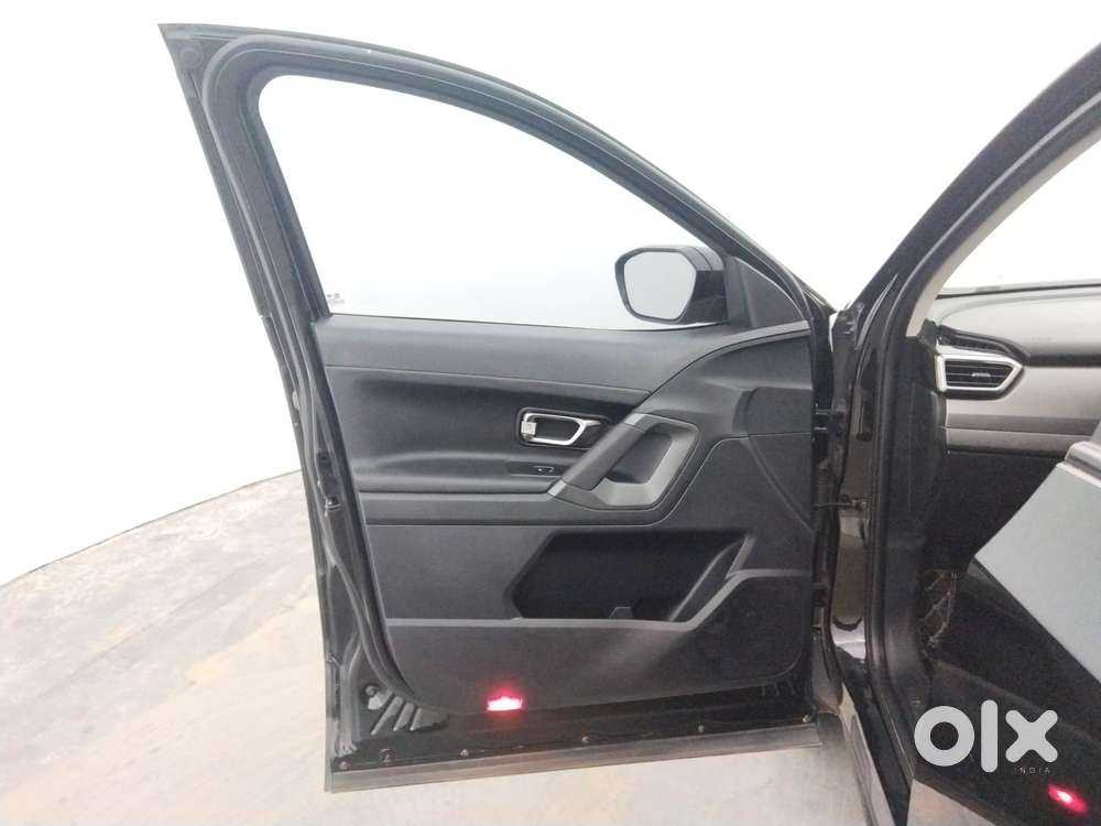 Tata Harrier Xz Plus Dark Edition, 2020, Diesel