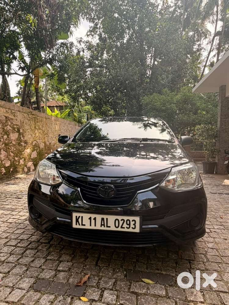 Toyota Etios Liva Petrol Well Maintained
