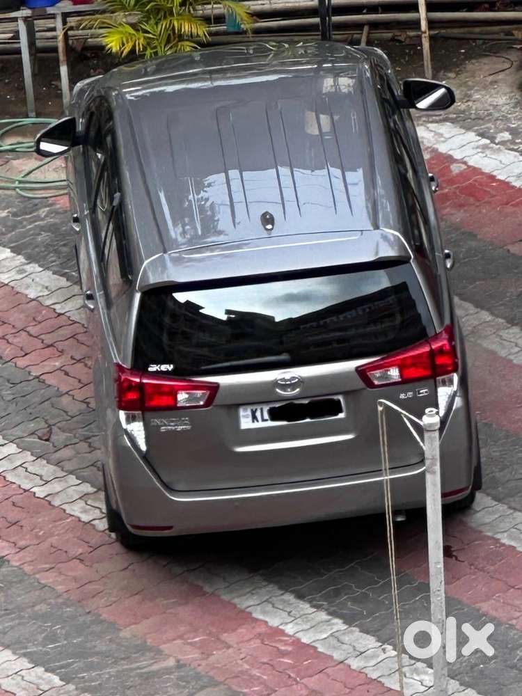 Toyota Innova Crysta 2019